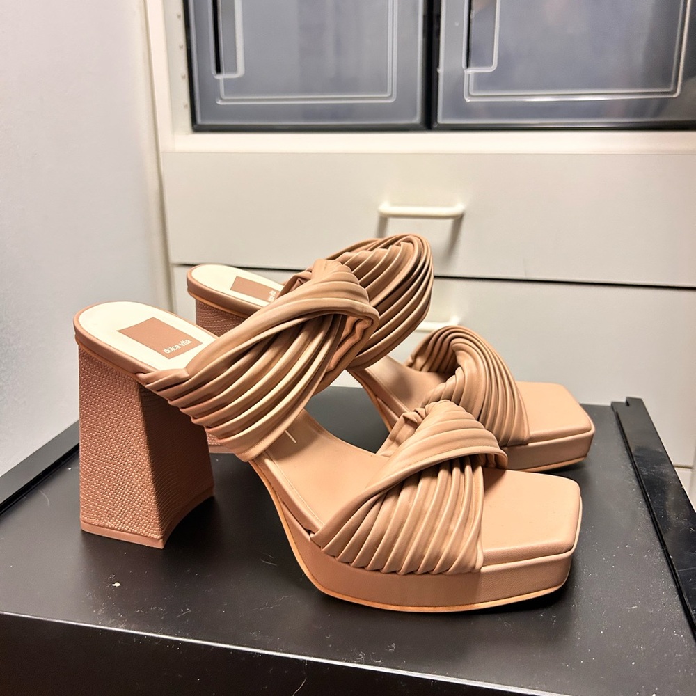 Dolce Vita Woven Strap Platform Mule - Nude